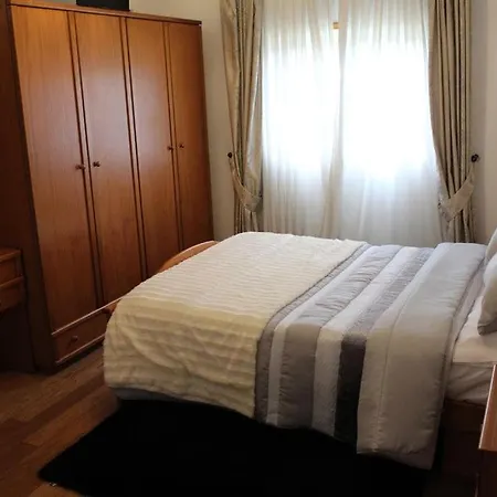 Marinho's - Vivenda Marinho Дом отдыха Порту