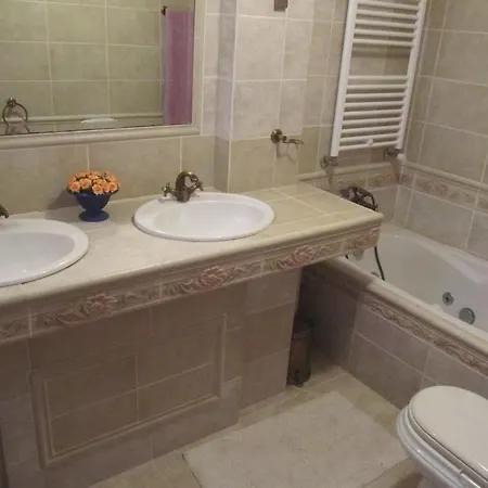 Marinho's - Vivenda Marinho Дом отдыха